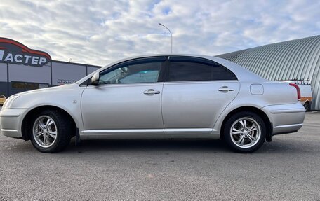 Toyota Avensis III рестайлинг, 2005 год, 555 000 рублей, 18 фотография