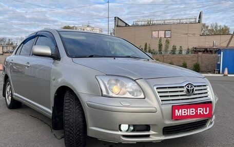 Toyota Avensis III рестайлинг, 2005 год, 555 000 рублей, 19 фотография