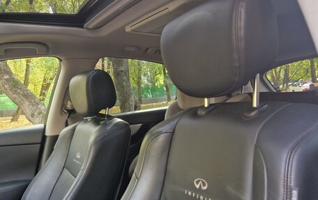 Infiniti FX II, 2013 год, 3 100 000 рублей, 16 фотография