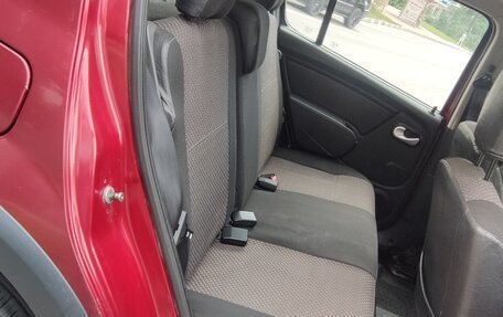 Renault Sandero I, 2014 год, 500 000 рублей, 4 фотография