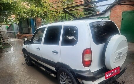 Chevrolet Niva I рестайлинг, 2009 год, 400 000 рублей, 2 фотография