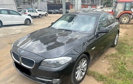 BMW 5 серия, 2012 год, 1 300 000 рублей, 1 фотография
