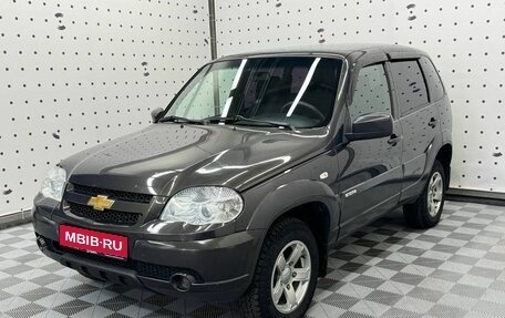 Chevrolet Niva I рестайлинг, 2016 год, 690 000 рублей, 1 фотография