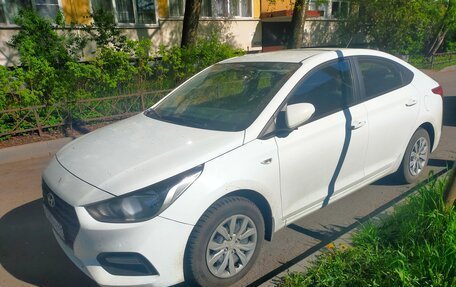 Hyundai Solaris II рестайлинг, 2019 год, 1 277 777 рублей, 3 фотография