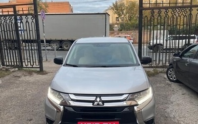 Mitsubishi Outlander III рестайлинг 3, 2018 год, 2 150 000 рублей, 1 фотография