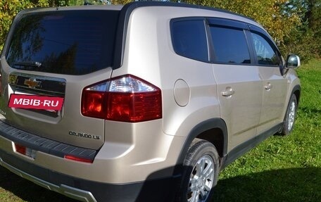 Chevrolet Orlando I, 2011 год, 1 270 000 рублей, 3 фотография