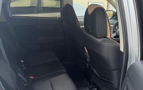 Mitsubishi Outlander III рестайлинг 3, 2018 год, 2 150 000 рублей, 4 фотография