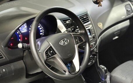 Hyundai Solaris II рестайлинг, 2016 год, 1 050 000 рублей, 8 фотография