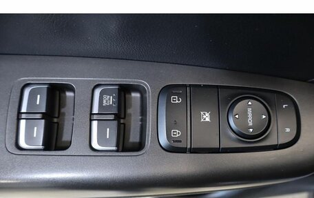 KIA Sportage IV рестайлинг, 2018 год, 1 579 000 рублей, 13 фотография