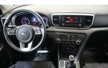 KIA Sportage IV рестайлинг, 2018 год, 1 579 000 рублей, 9 фотография