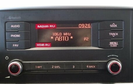KIA Sportage IV рестайлинг, 2018 год, 1 579 000 рублей, 10 фотография