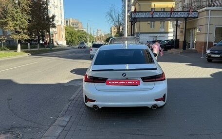 BMW 3 серия, 2021 год, 3 490 000 рублей, 3 фотография