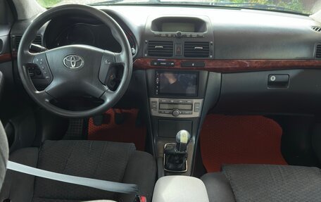 Toyota Avensis III рестайлинг, 2004 год, 540 000 рублей, 7 фотография