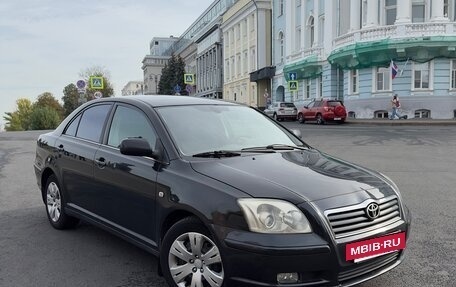 Toyota Avensis III рестайлинг, 2004 год, 540 000 рублей, 2 фотография