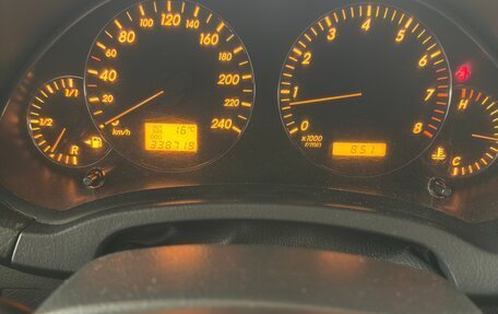Toyota Avensis III рестайлинг, 2004 год, 540 000 рублей, 13 фотография