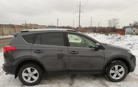 Toyota RAV4, 2013 год, 1 880 000 рублей, 9 фотография