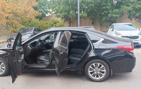 Hyundai Genesis II, 2016 год, 2 000 000 рублей, 3 фотография