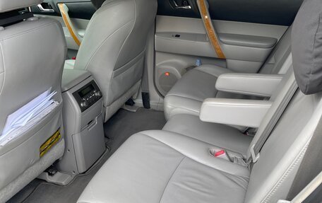 Toyota Highlander III, 2008 год, 1 950 000 рублей, 3 фотография