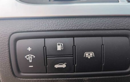 Hyundai Genesis II, 2016 год, 2 000 000 рублей, 16 фотография