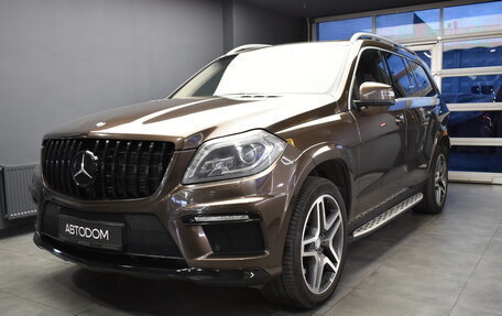 Mercedes-Benz GL-Класс, 2015 год, 2 850 000 рублей, 2 фотография