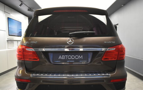 Mercedes-Benz GL-Класс, 2015 год, 2 850 000 рублей, 7 фотография