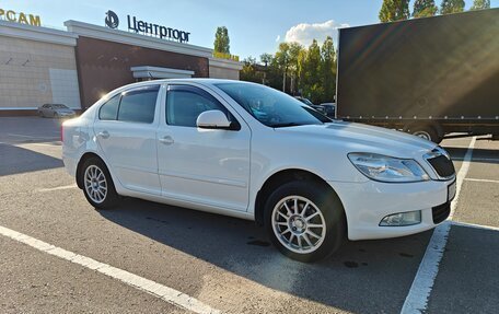Skoda Octavia, 2012 год, 750 000 рублей, 2 фотография