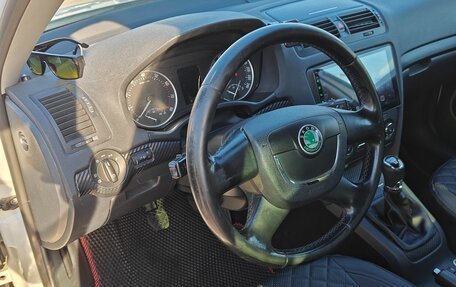 Skoda Octavia, 2012 год, 750 000 рублей, 12 фотография
