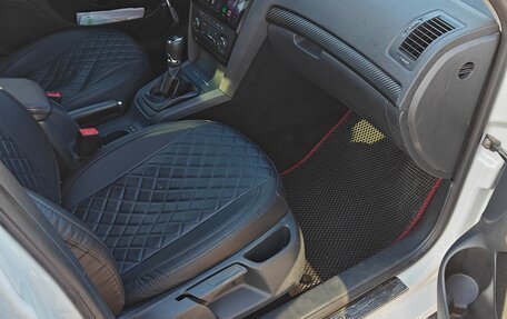Skoda Octavia, 2012 год, 750 000 рублей, 18 фотография