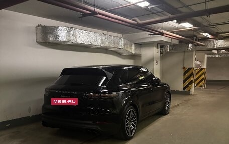 Porsche Cayenne III, 2019 год, 11 490 000 рублей, 3 фотография