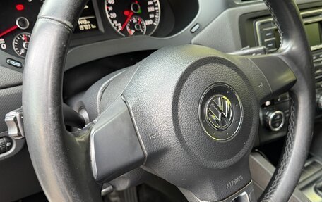 Volkswagen Jetta VI, 2013 год, 890 000 рублей, 26 фотография