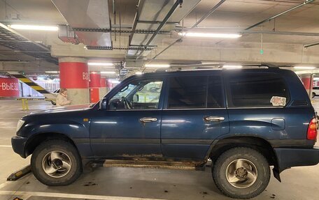 Toyota Land Cruiser 100 рестайлинг 2, 1998 год, 800 000 рублей, 11 фотография