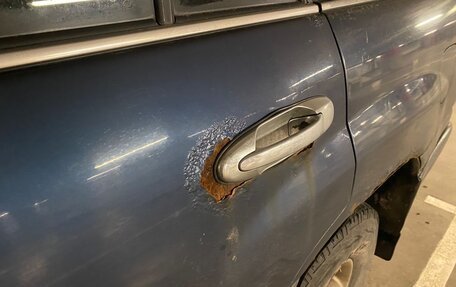 Toyota Land Cruiser 100 рестайлинг 2, 1998 год, 800 000 рублей, 13 фотография