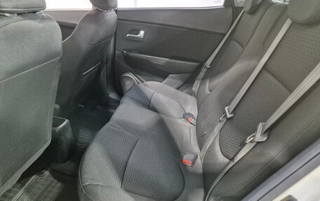 KIA Rio III рестайлинг, 2015 год, 921 000 рублей, 14 фотография