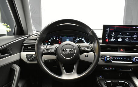 Audi A4, 2020 год, 2 980 000 рублей, 12 фотография