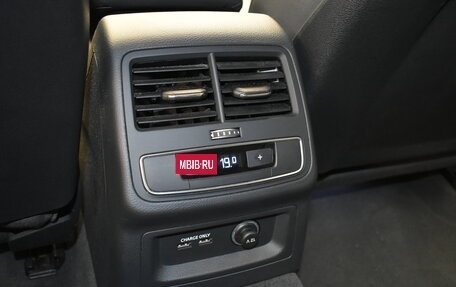 Audi A4, 2020 год, 2 980 000 рублей, 30 фотография