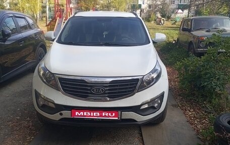 KIA Sportage III, 2011 год, 895 000 рублей, 1 фотография