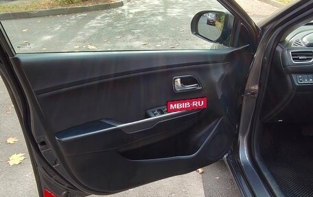 KIA Rio III рестайлинг, 2016 год, 1 350 000 рублей, 19 фотография