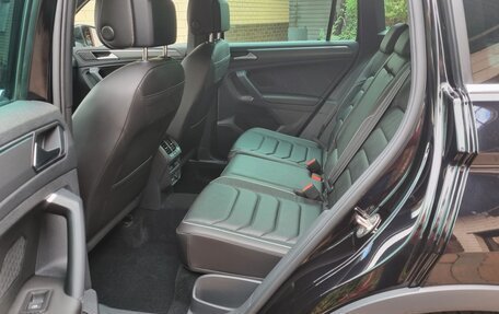 Volkswagen Tiguan II, 2021 год, 4 379 900 рублей, 17 фотография