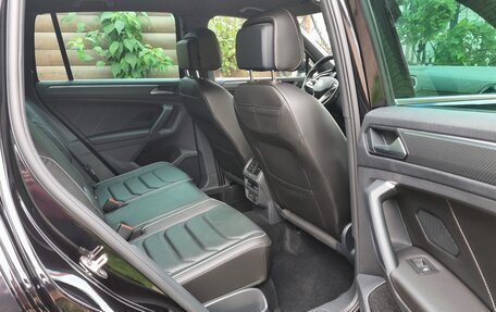 Volkswagen Tiguan II, 2021 год, 4 379 900 рублей, 18 фотография