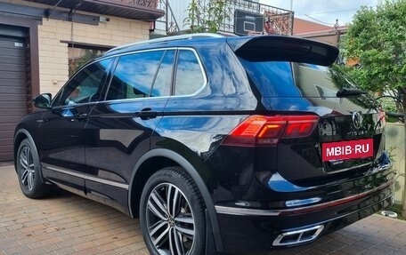 Volkswagen Tiguan II, 2021 год, 4 379 900 рублей, 6 фотография