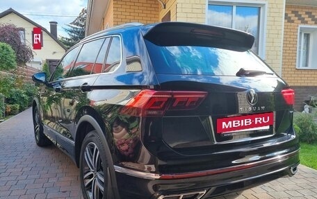Volkswagen Tiguan II, 2021 год, 4 379 900 рублей, 24 фотография