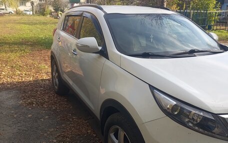 KIA Sportage III, 2011 год, 895 000 рублей, 2 фотография