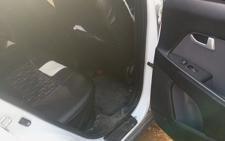 KIA Sportage III, 2011 год, 895 000 рублей, 13 фотография