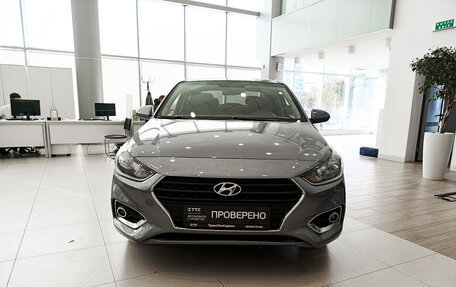Hyundai Solaris II рестайлинг, 2018 год, 1 170 000 рублей, 2 фотография