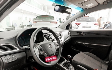 Hyundai Solaris II рестайлинг, 2018 год, 1 170 000 рублей, 20 фотография