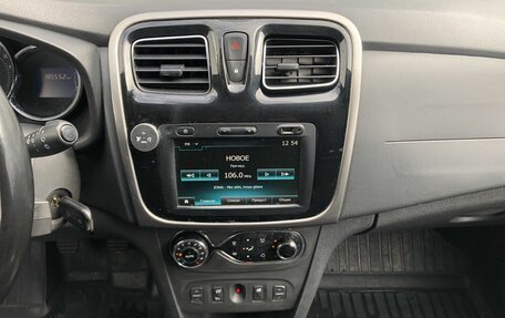 Renault Sandero II рестайлинг, 2018 год, 910 000 рублей, 12 фотография