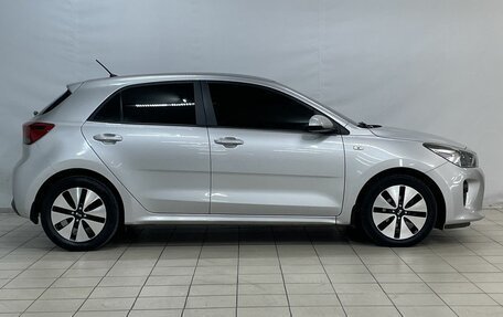 KIA Rio IV, 2018 год, 1 240 000 рублей, 8 фотография