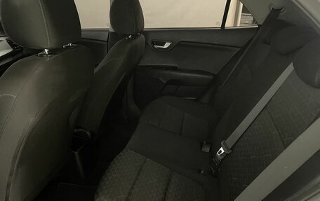 KIA Rio IV, 2018 год, 1 240 000 рублей, 13 фотография