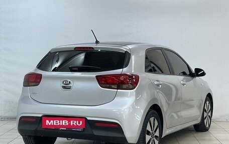 KIA Rio IV, 2018 год, 1 240 000 рублей, 4 фотография