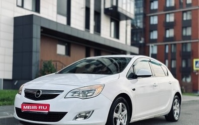 Opel Astra J, 2011 год, 515 000 рублей, 1 фотография
